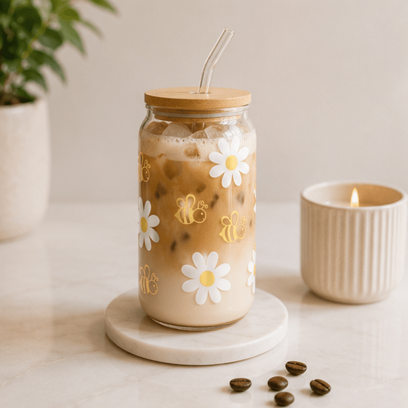 Bee & Daisy-Glass Cup - MK CREATIONS
