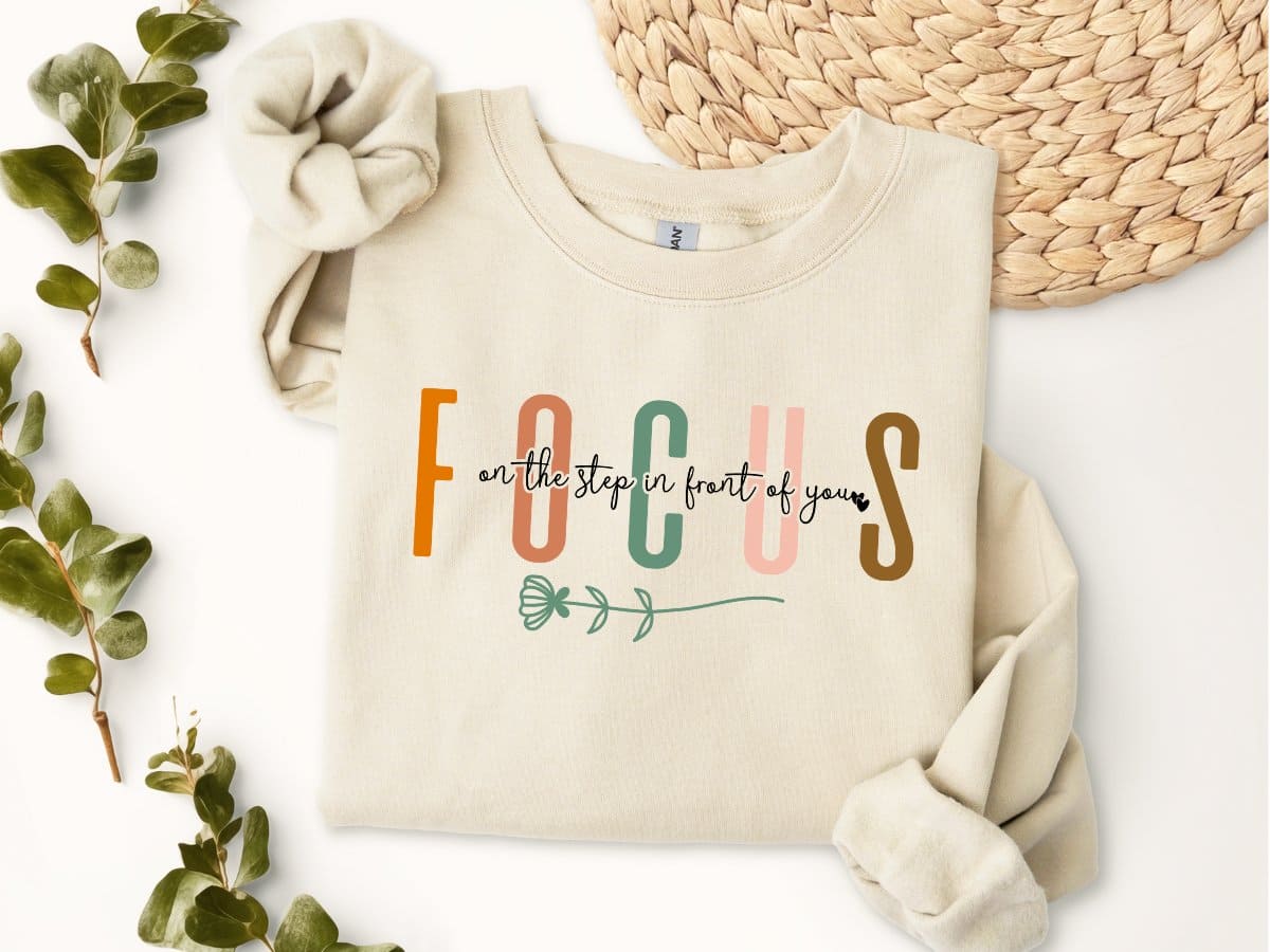 Focus-Sweatshirt - MK Creations