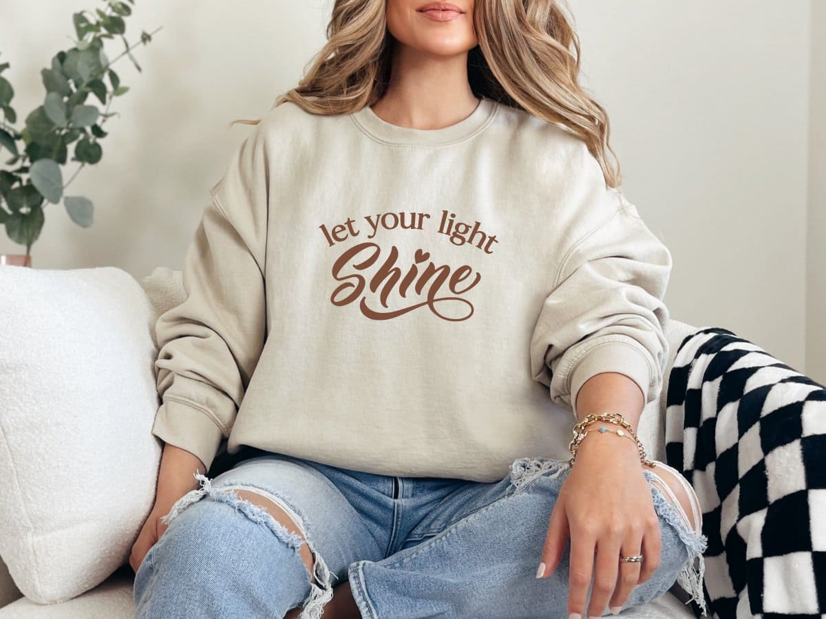 Let Your Light Shine-Sweatshirt - MK Creations